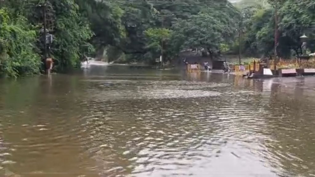 Kolhapur Heavy Rain Panchgange water up to Gaikwad Wada