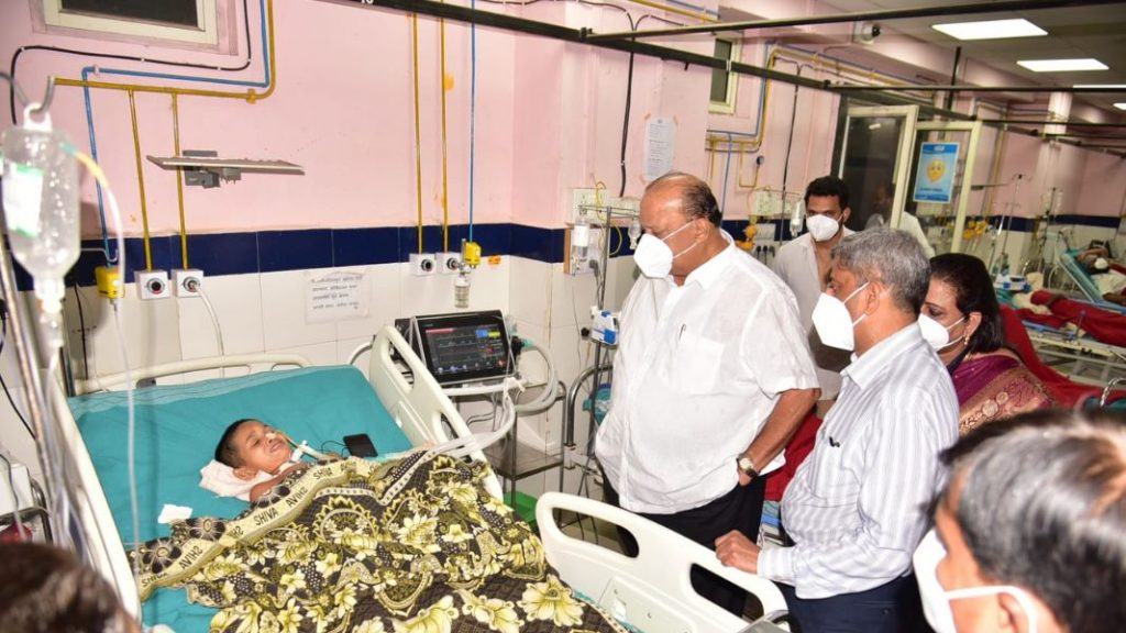 सीपीआरमध्ये अद्ययावत सुविधा पुरविणार- मंत्री हसन मुश्रीफ यांची ग्वाही Hasan Mushrif says Will provide updated facilities in CPR