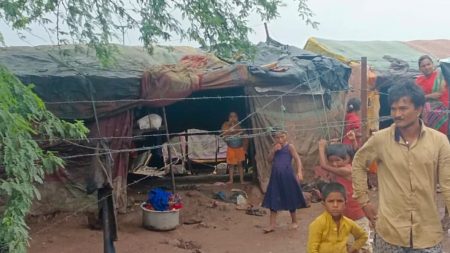 कोल्हापूरसह साताऱ्याला रेड अलर्ट, पंचगंगेची वाटचाल इशारा पातळीकडे, नागरिकांचे स्थलांतर सुरू Panchgange towards alert level evacuation of citizens started