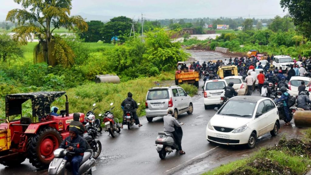 kolhapur rain Kolhapur-Gaganbawda road is completely closed