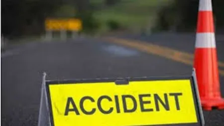 Satara Accident Two cars collide head-on in Yavateshwar