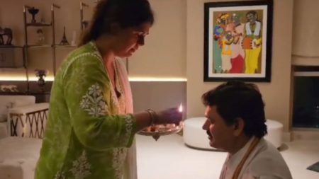 Dhananjay Munde Pankaja Munde