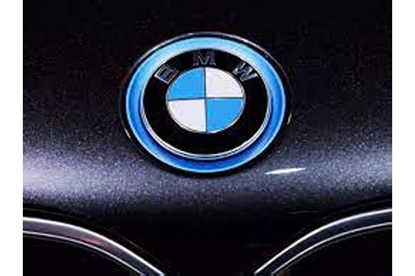 Production of BMW's i5 car begins