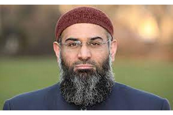 ब्रिटनमध्ये मौलाना अंजेम चौधरीला अटक