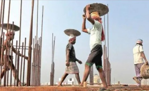 Compulsory attendance register for construction workers