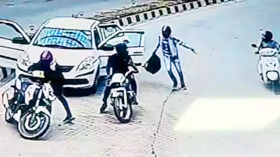 Story: Robbery of 3 crores and the 'honesty' of the police!