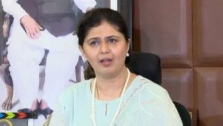 Tired-of-current-politics,-takes-a-break-for-2-months-pankaja-munde