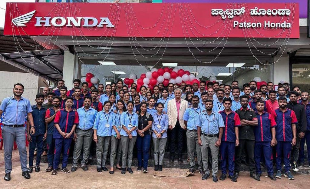 Inauguration of Tilakwadi branch of Patson Honda