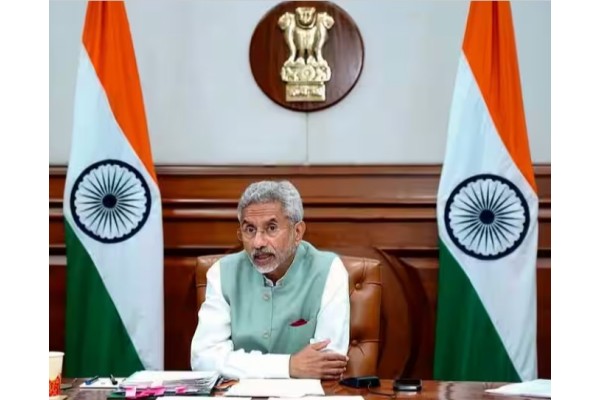 सहा महिन्यात 87 हजार भारतीयांनी सोडले नागरिकत्व In six months, 87 thousand Indians gave up their citizenship