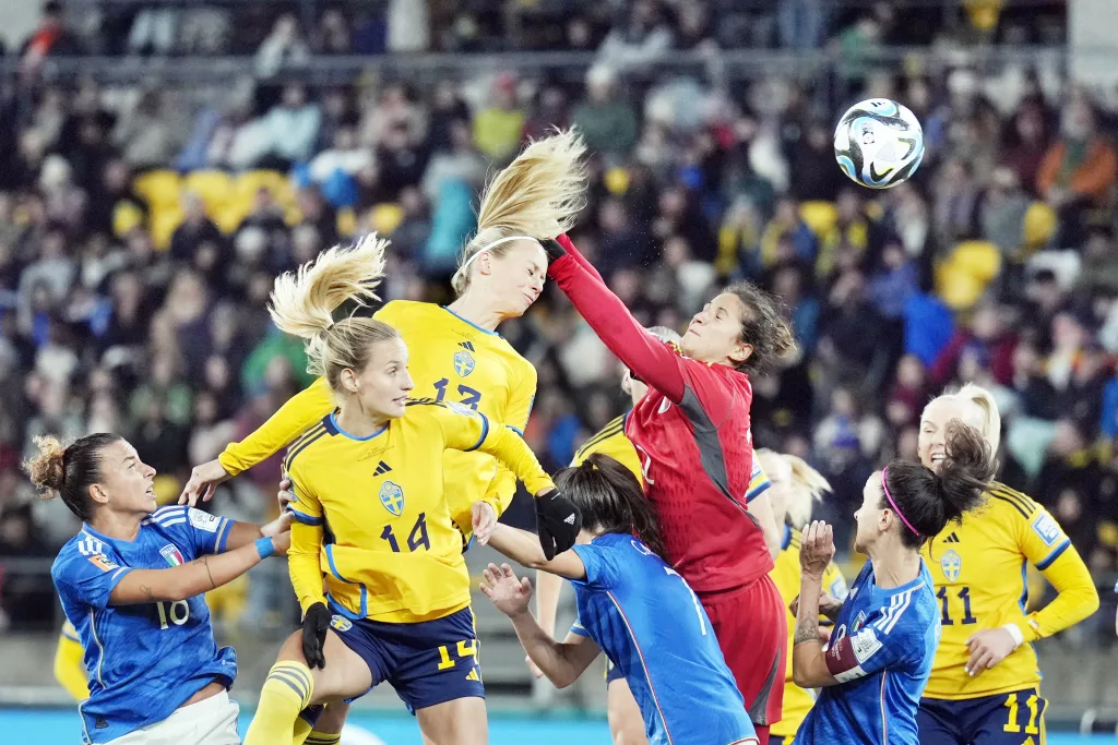 Doing Sweden in the knockout round