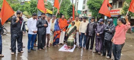 Kirit Somaiya's protest