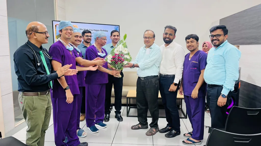 पोटविकार तज्ज्ञ डॉ. वरदराज गोकाक अरिहंत हॉस्पिटलमध्ये रुजू Stomach specialist Dr. Join Varadaraj Gokak Arihant Hospital