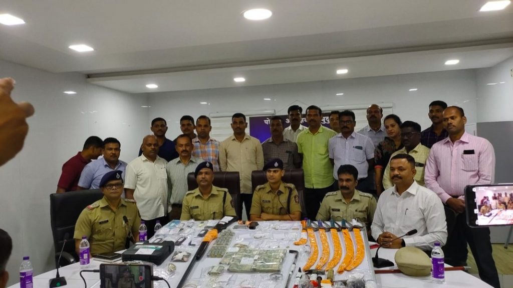 घरफोडी करणाऱ्या सराईत टोळीचा म्होरक्या जेरबंद !