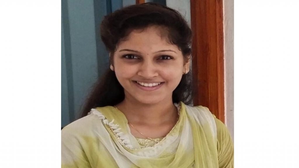 कवयित्री योगिता शेटकर यांचे ८ रोजी आकाशवाणीवर काव्यवाचन