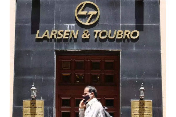 ‘एल अॅण्ड टी’ला मिळाले देशासह विदेशातील कंत्राट 'L&T' got contracts in the country as well as abroad