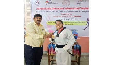 २४ व्या मुंबई डिस्ट्रिक तायक्वांदो स्पर्धेत निशा सोलकर हिला गोल्ड मेडल