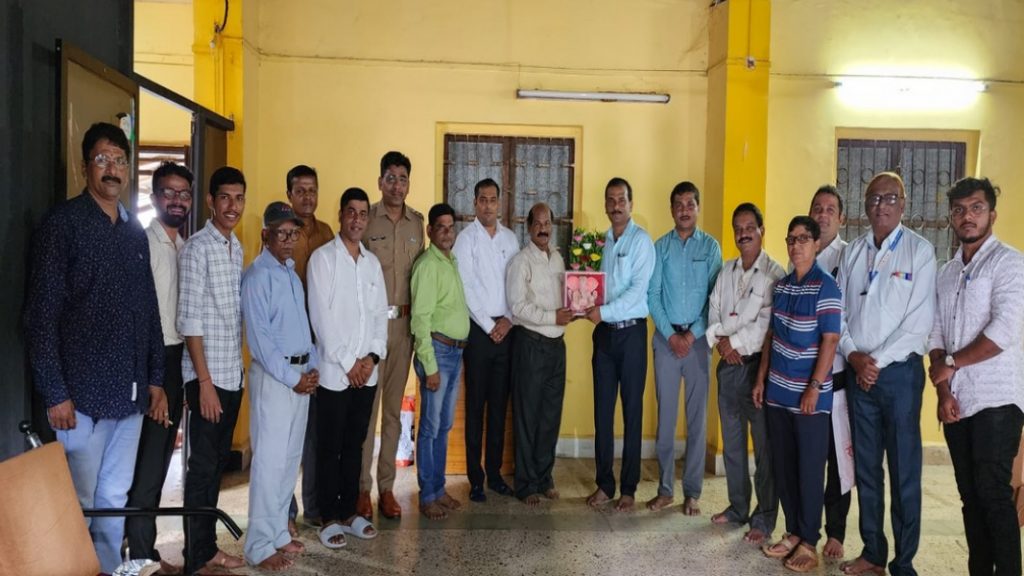 ज्येष्ठ पत्रकार गजानन नाईक यांचा सिंधुदुर्ग डिजीटल मिडीया सेलने केला सत्कार !