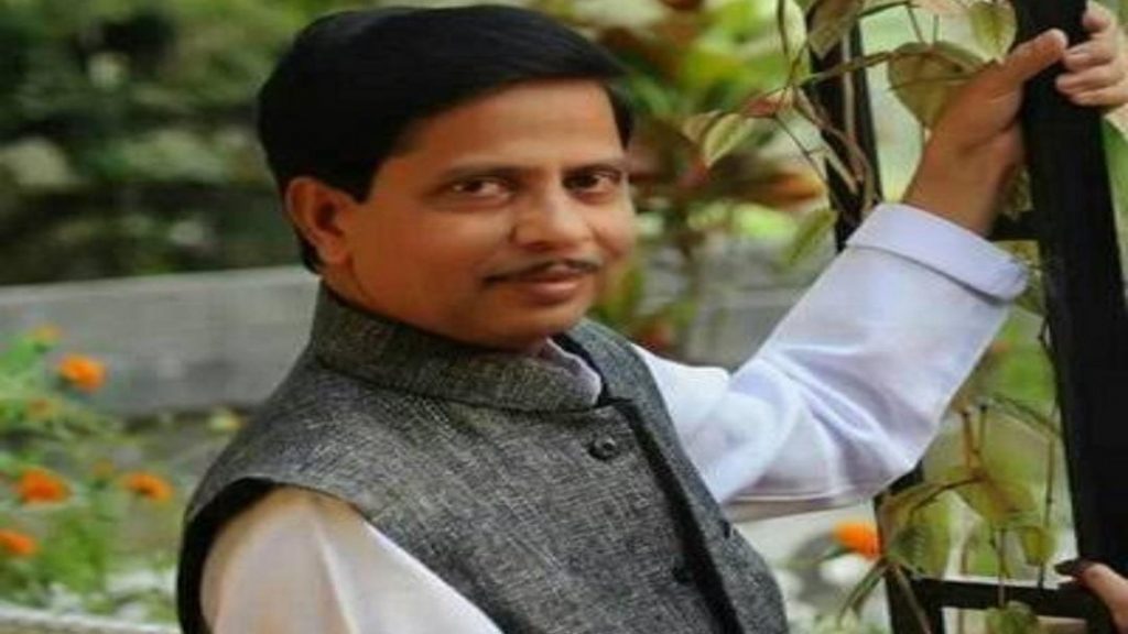 शिक्षणमंत्र्यानी असे निर्णय घेण्यापूर्वी निदान अनुभवी शिक्षणतज्ज्ञांचा सल्ला घ्यावा- ॲड नकुल पार्सेकर