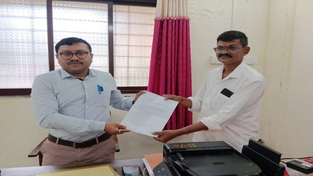 वीजवितरणच्या गलथान कारभाराचा वाफोली ग्रामस्थांना फटका