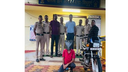 आचरा पोलिसांनी दुचाकी चोराच्या 24 तासात आवळल्या मुसक्या