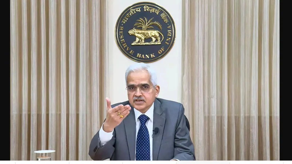 महागणार नाही कर्ज, कर्जधारकांना दिलासा शक्य ? Loans will not be expensive, relief possible for loan holders?