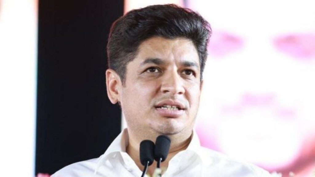 Satyajit Tambe hints at his return to Congress