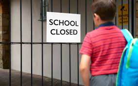 बेळगाव, खानापूर, निपाणीसह सहा तालुक्यांतील शाळांना आज सुटी Unofficial schools closed before August 14