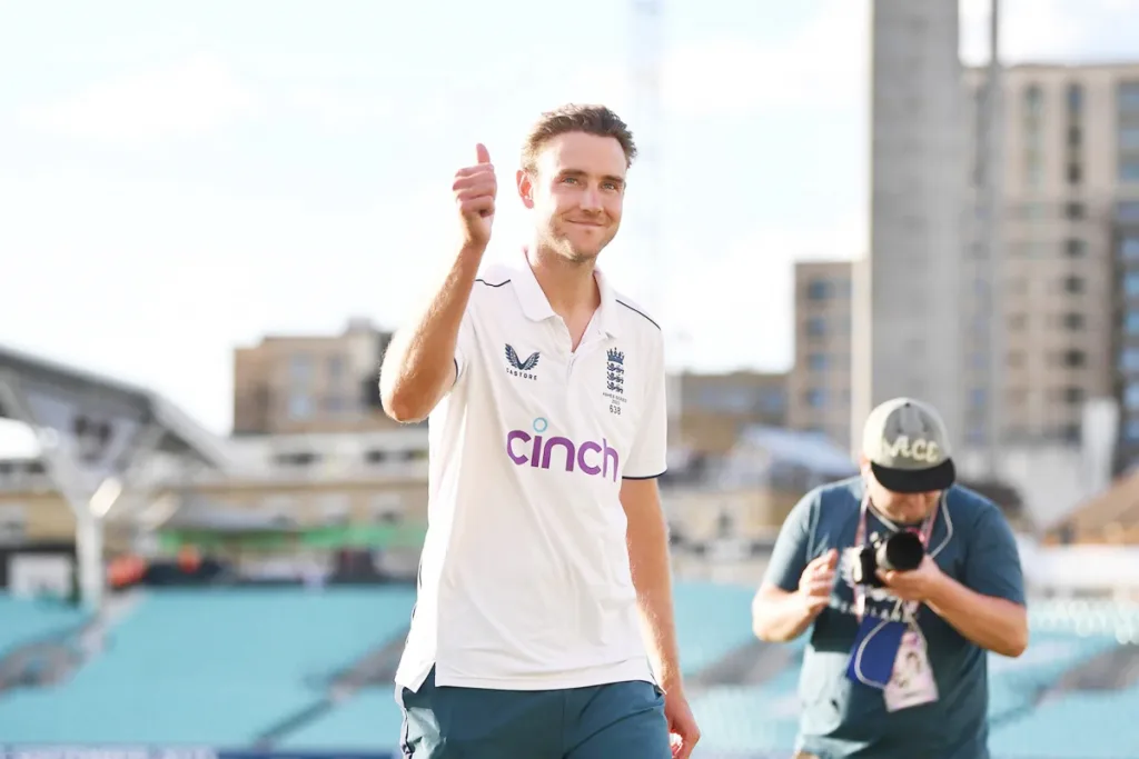 मी निवृत्त होतोय! I'm retiring!