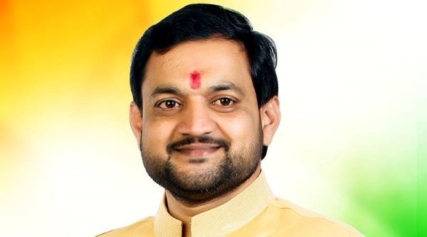 सुप्रिया सुळेंच्या उपस्थितीतच भाजपसोबत जाण्याचं ठरलं; राष्ट्रवादीच्या आमदाराचा गौप्यस्फोट It was decided to go with BJP in the presence of Supriya Sule; Secret explosion of NCP MLA