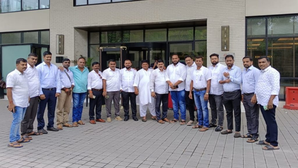 सावंतवाडीतील ठाकरे पदाधिकारी घेणार मातोश्रीवर उद्धव ठाकरेंची भेट !