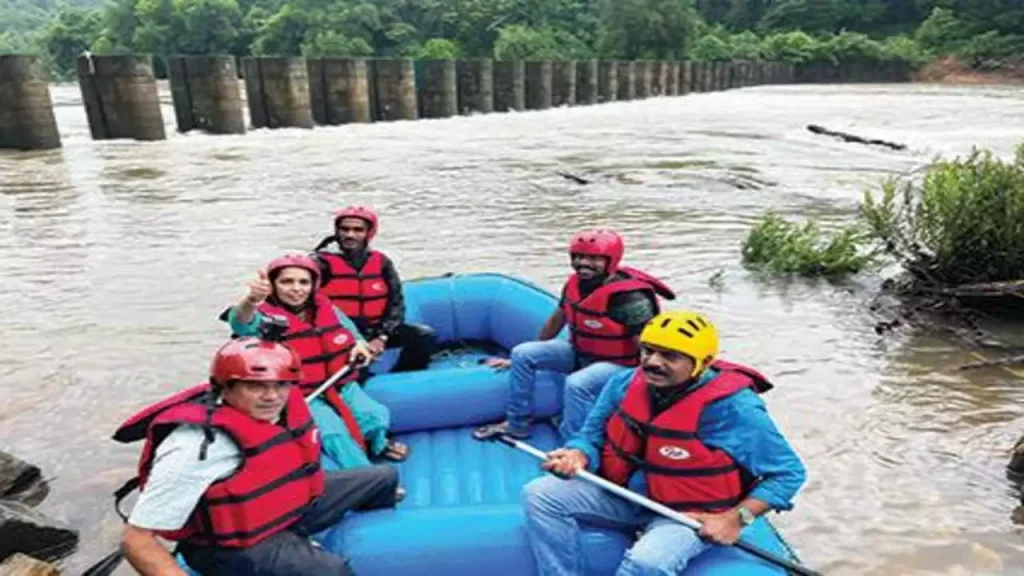 सत्तरीतील व्हाईट वॉटर राफ्टींगला प्रारंभ White water rafting started in the sattari