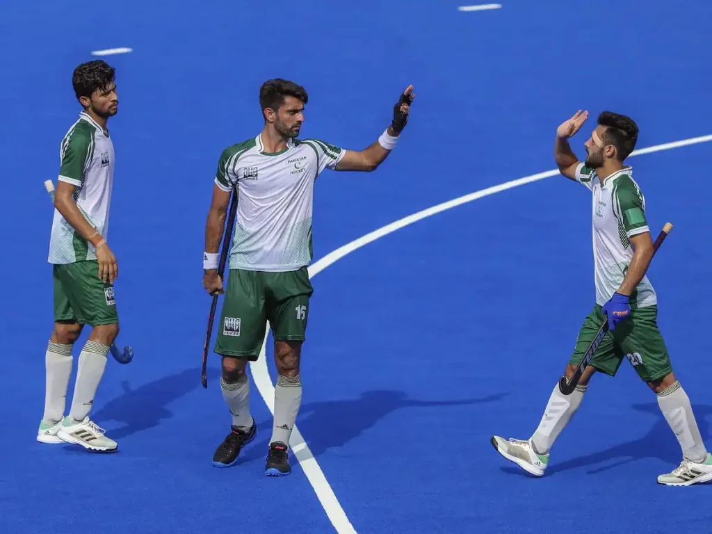 China's heavy defeat by Pakistan