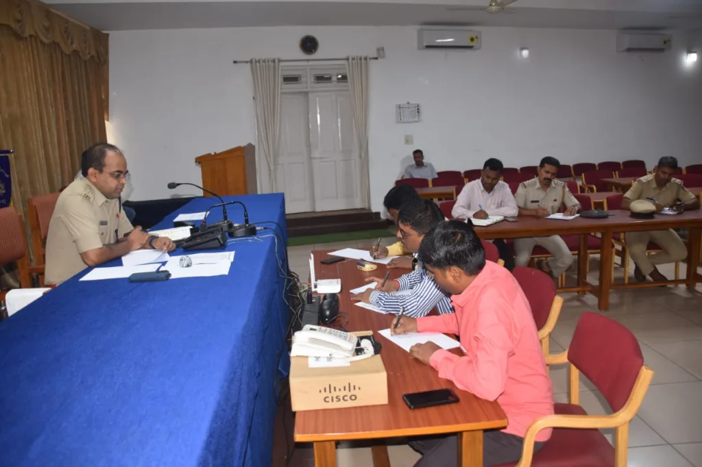 ‘फोन इन’ला आजवरचा सर्वाधिक प्रतिसाद Highest ever response to 'Phone In'