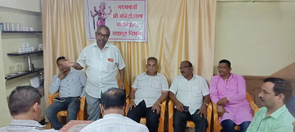 वडगाव येथे विसर्जनासाठी पर्यायी जागा उपलब्ध करा Provide alternate site for immersion at Vadgaon