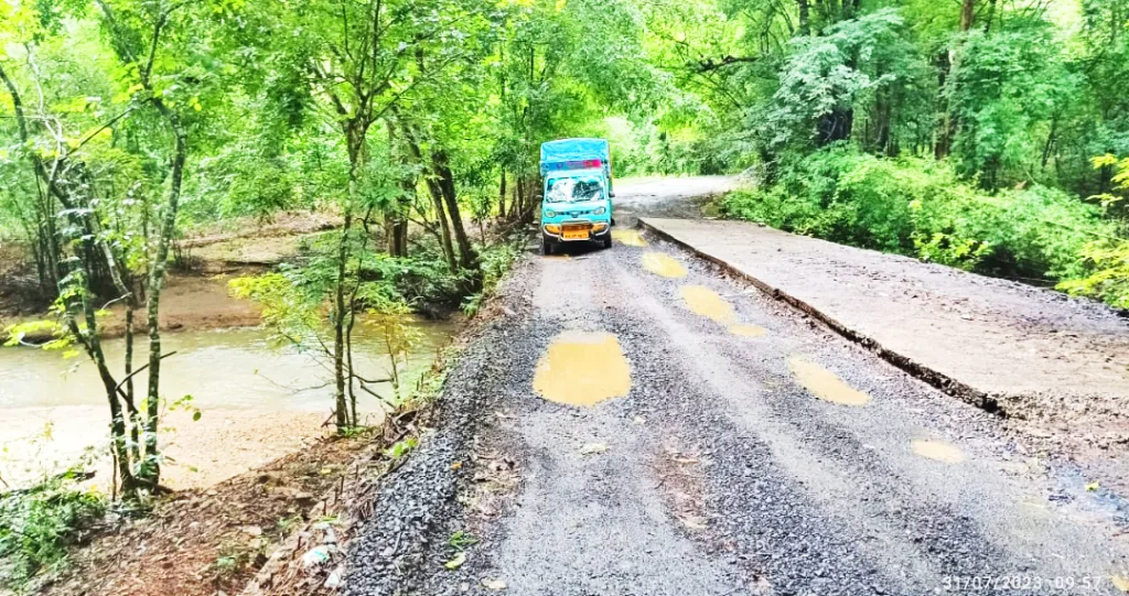 There is a possibility of another landslide on the Ambeohol bridge