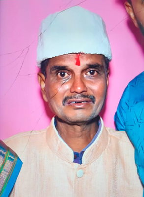 Both ended their lives on the same day