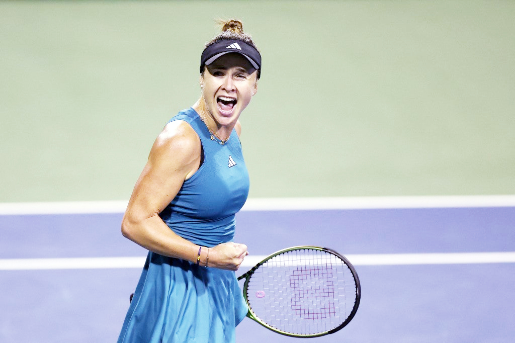 Svitolina beats Azarenka