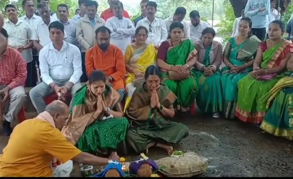 महापौरांच्या हस्ते राकसकोप येथे गंगापूजन Ganga Pujan at Rakskop by Mayor