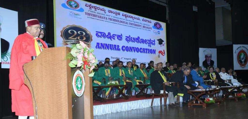 डिजीटल क्षेत्रात देशाची सुवर्णभरारी The country's gold rush in the digital sector