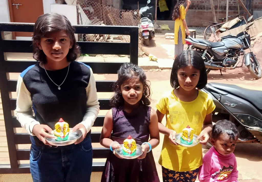 Arrival of Nagamurti from house to house