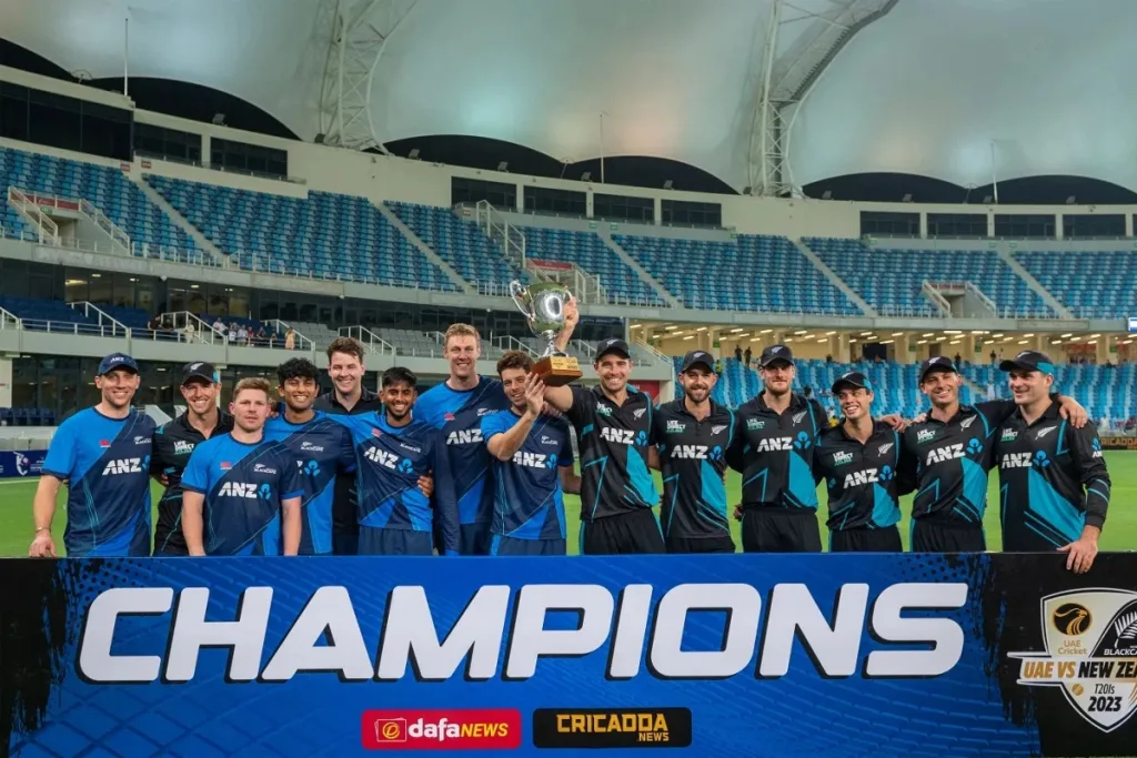 न्यूझीलंडचा अमिरात संघावर मालिका विजय New Zealand's series win over Emirates