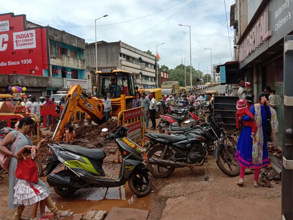 श्रावण सोमवारीच मनपाला सुचले शहाणपण On Shravan Monday, wisdom suggested to the municipality