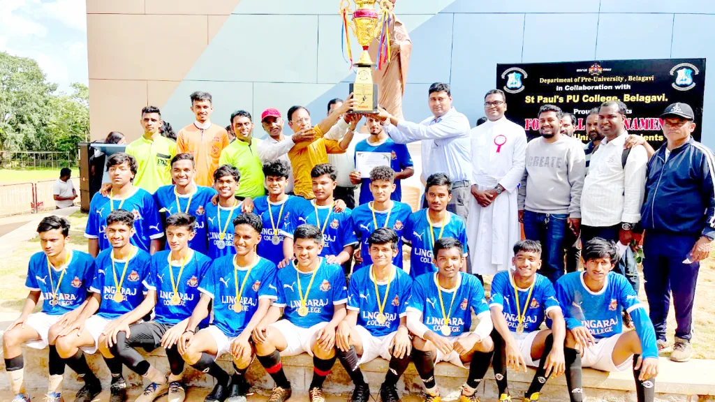 Undergraduate Cup to Lingaraj team