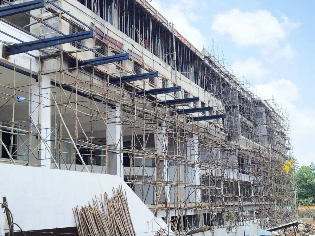 Slab filling of CBT multi-storied building