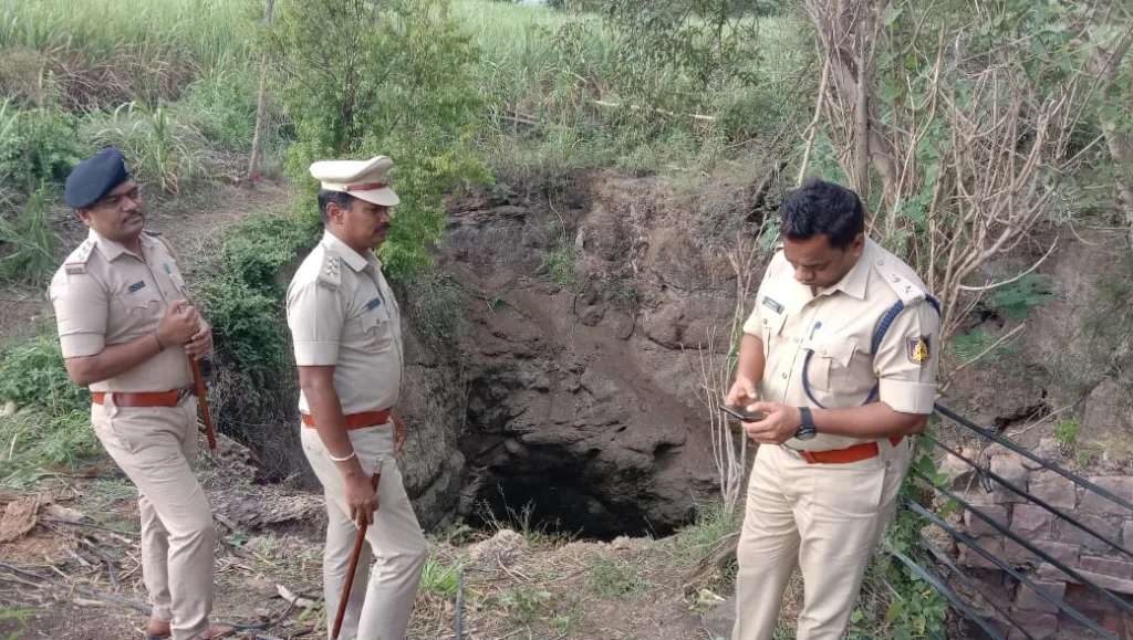 तीन मुलांसह मातेचा आत्महत्येचा प्रयत्न Suicide attempt of a mother with three children