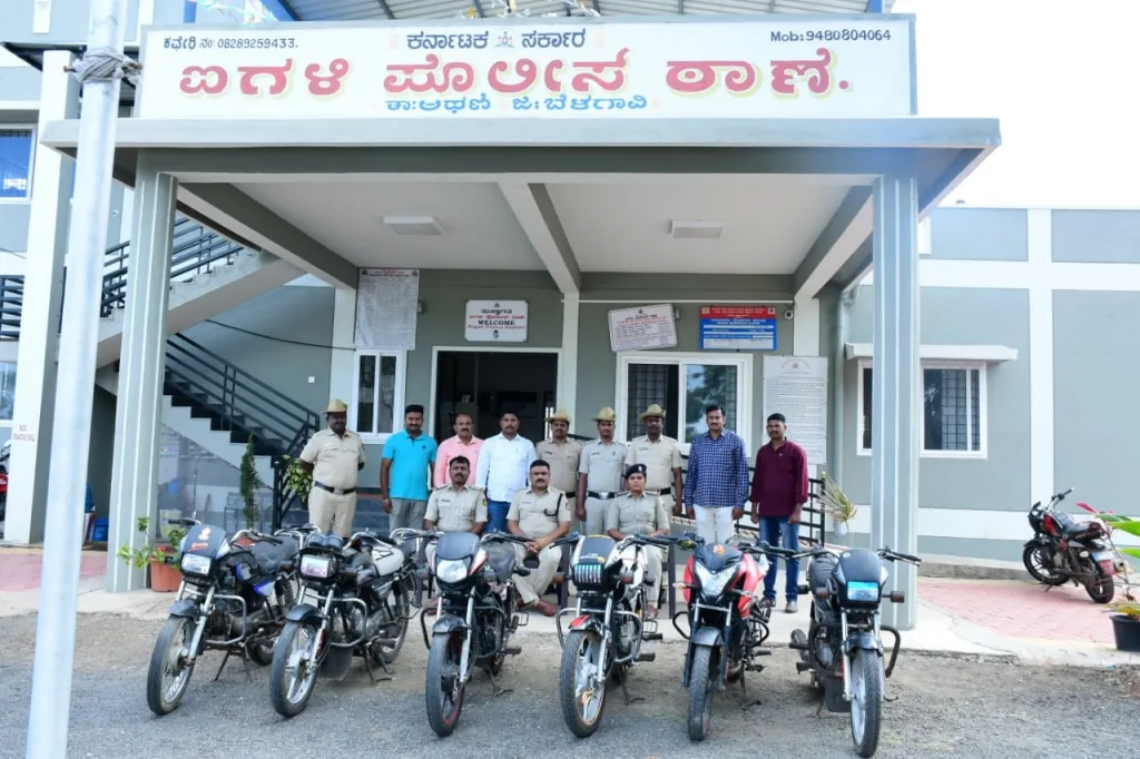 Three two-wheeler thieves arrested by Aigli police