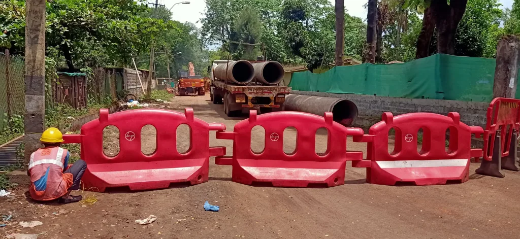 धोबीघाट-जिमखाना रस्ता बंद Dhobighat-Gymkhana road closed