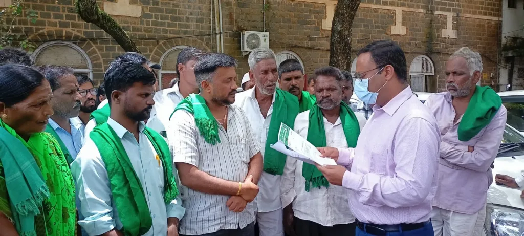 Declare the district drought-stricken