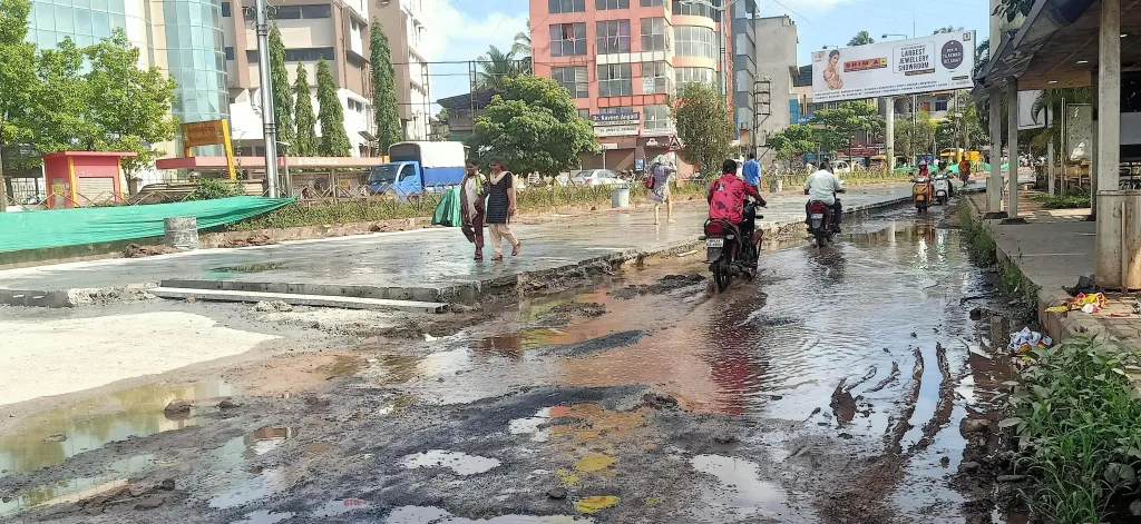 Will Ganarai come through pothole-free roads this year?