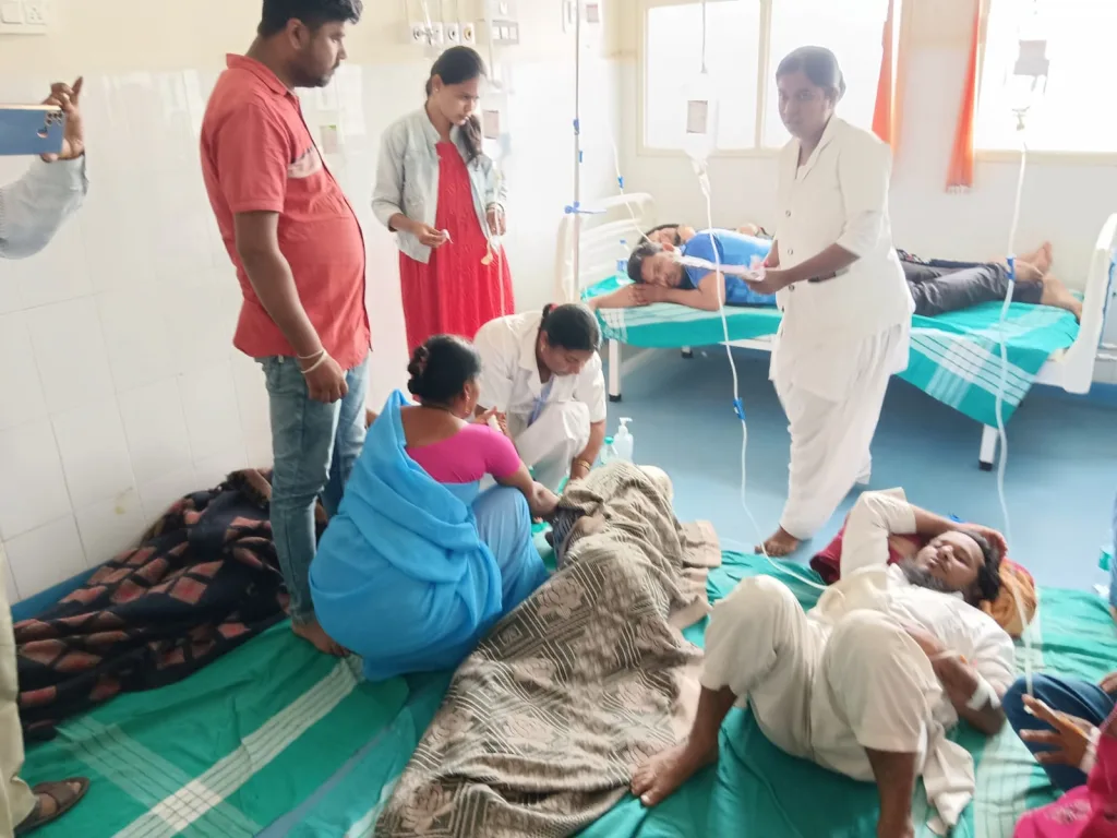 लग्न सोहळ्यातील जेवणातून 150 जणांना विषबाधा 150 people poisoned by wedding food